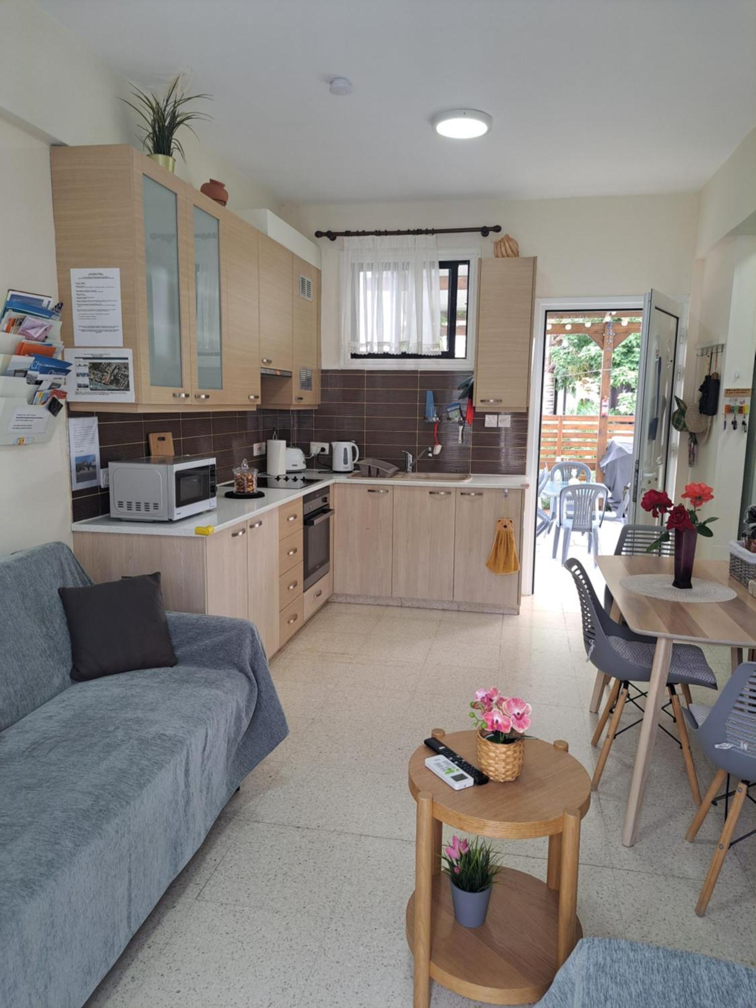 House Near The Beach Перволия Экстерьер фото